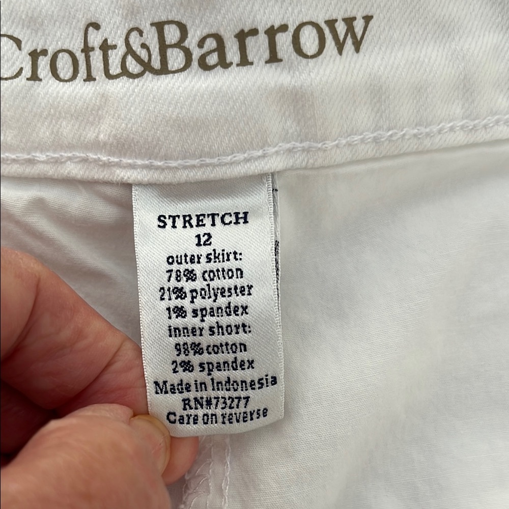 Elegant White Croft & Barrow Denim Skirt - Picture 9 of 9